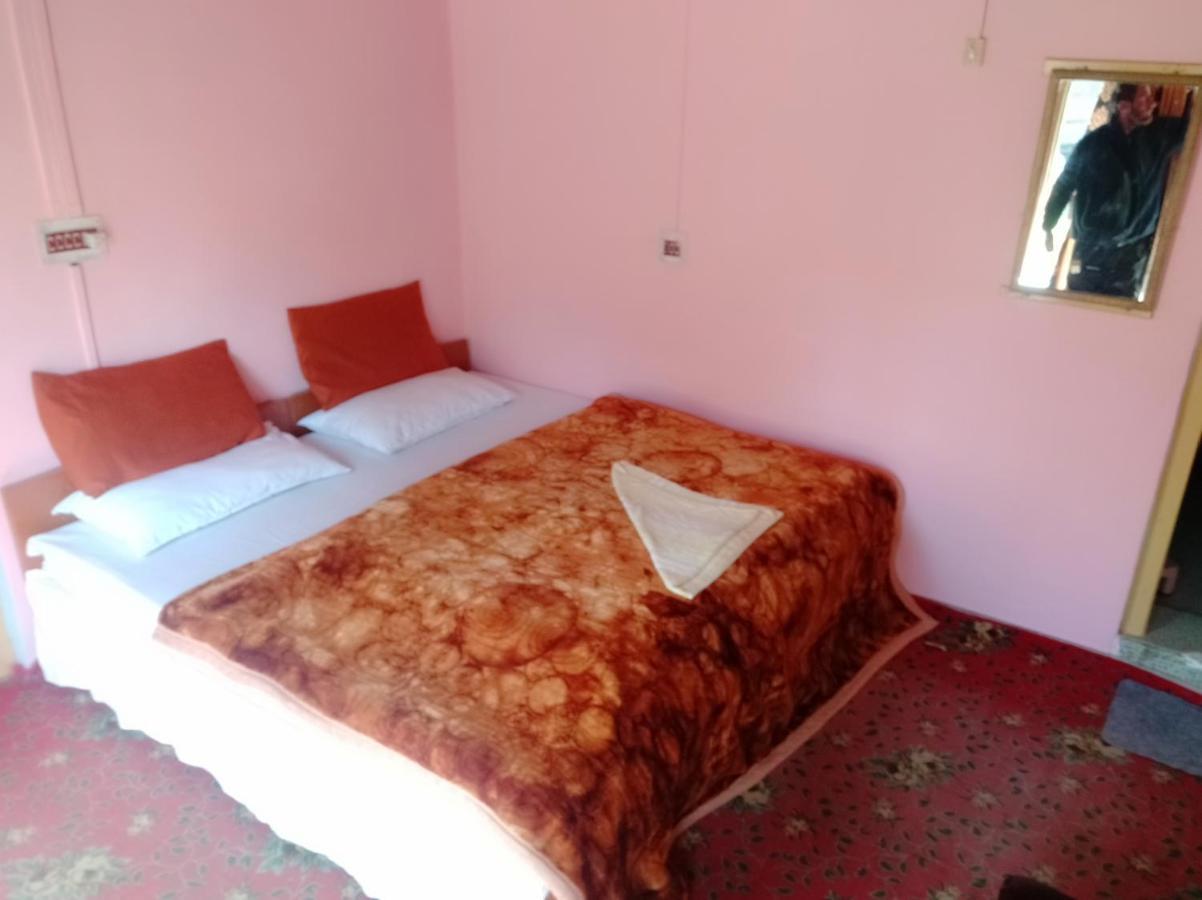 New Relax Inn, Pahalgam, 2 Km From Lidder Valley Exterior foto