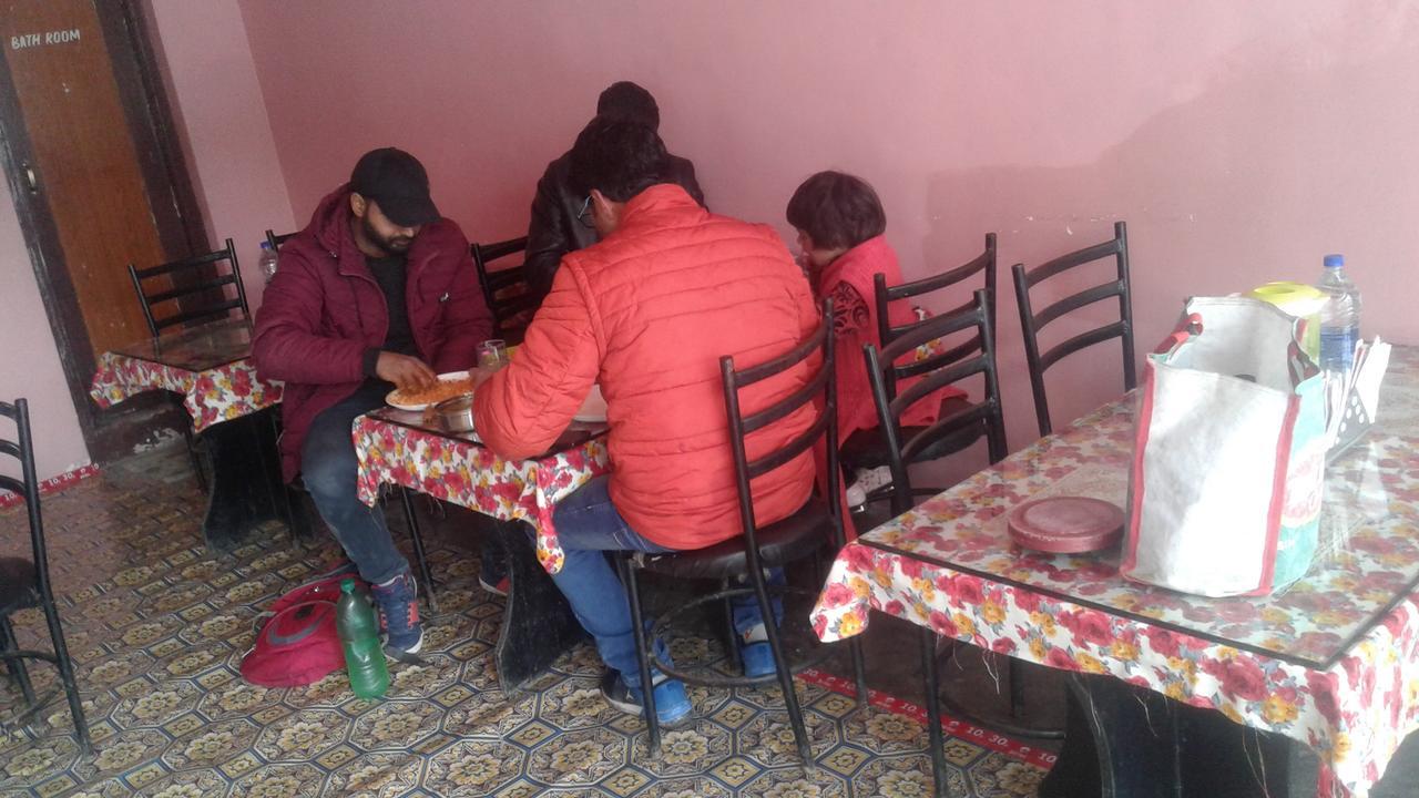 New Relax Inn, Pahalgam, 2 Km From Lidder Valley Exterior foto