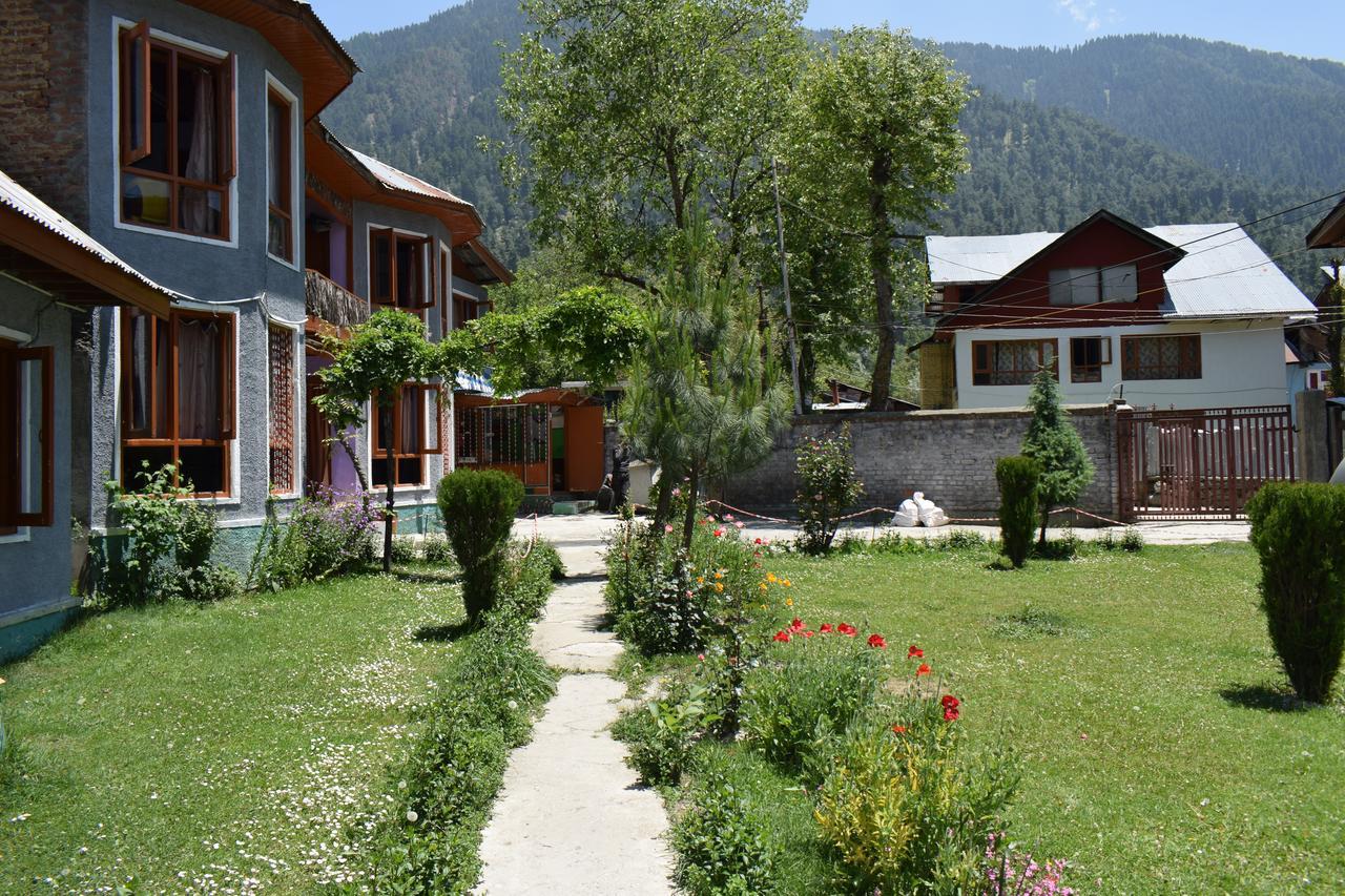 New Relax Inn, Pahalgam, 2 Km From Lidder Valley Exterior foto